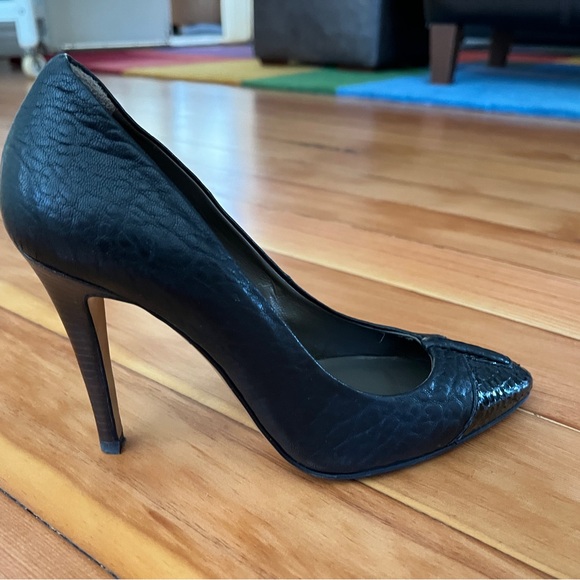 Italian leather high heels shoes with crocodile details size 35 eu - Picture 5 of 7